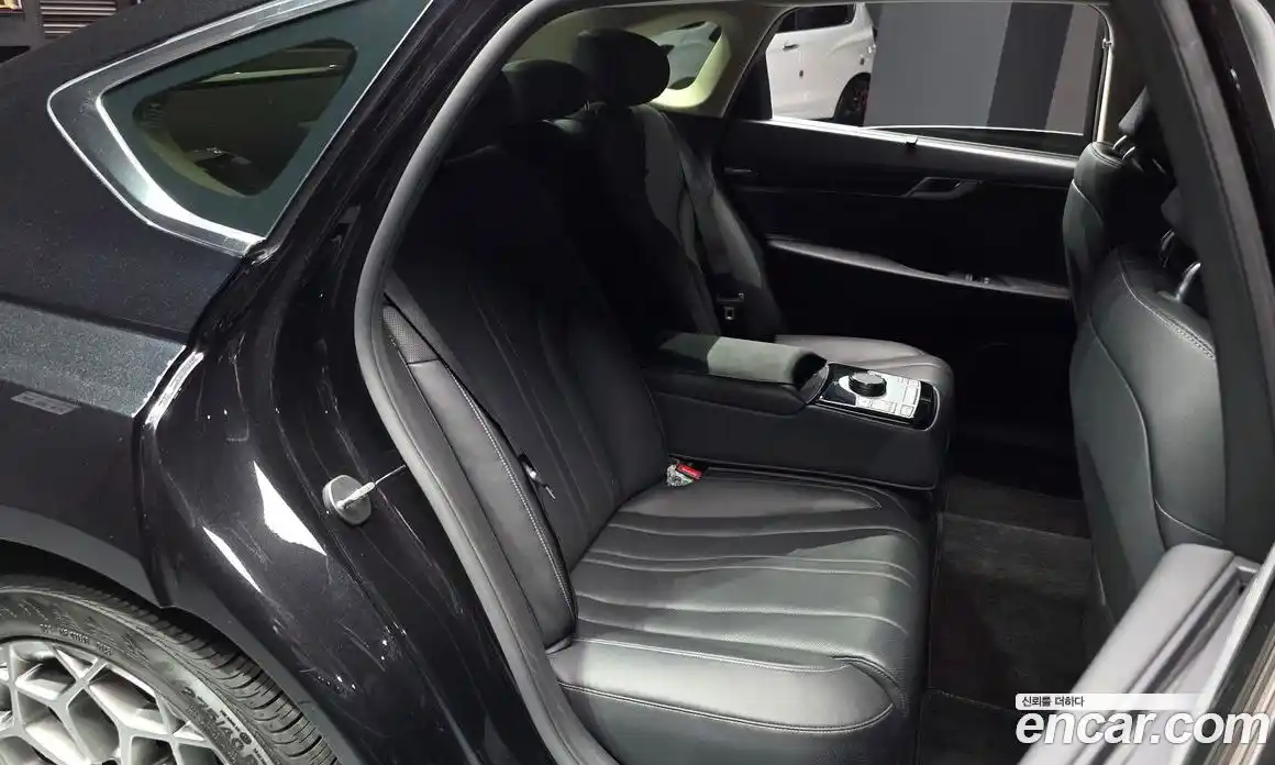 Genesis G80 2023 2.5 автомат (гидро), фото 11