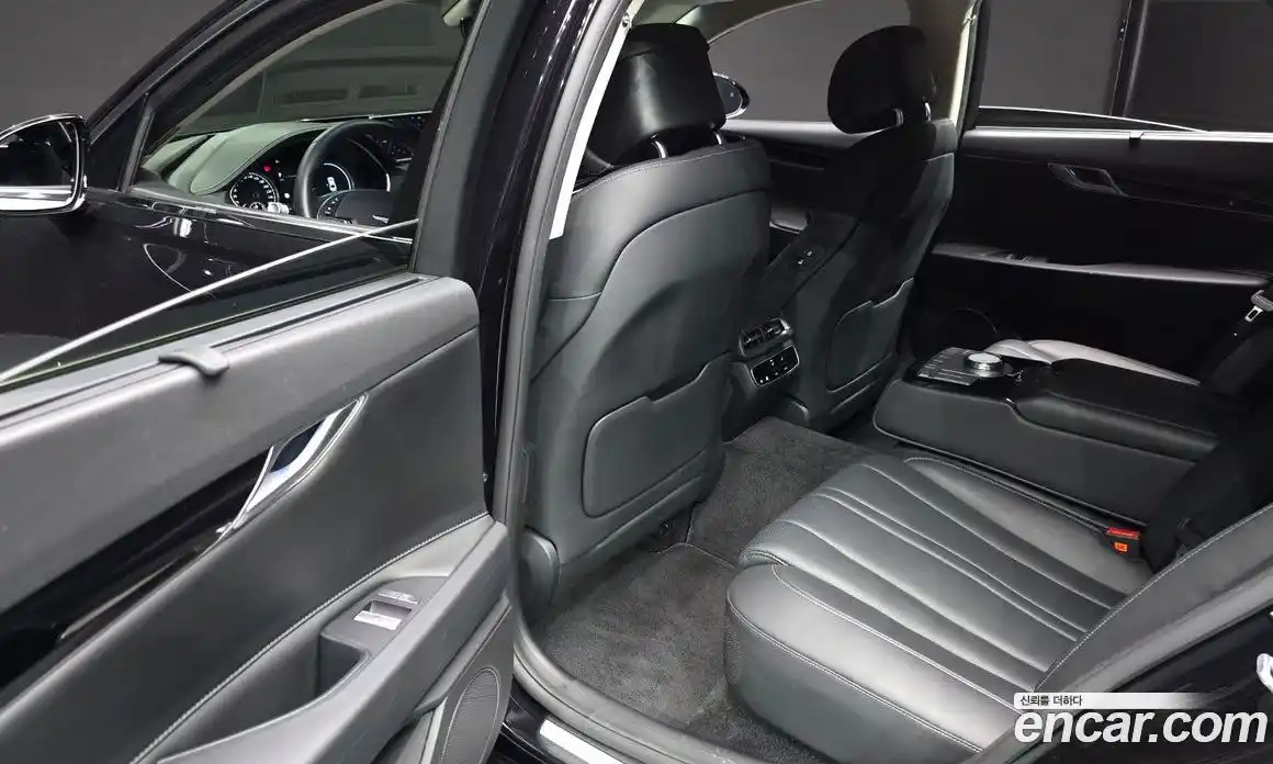 Genesis G80 2023 2.5 автомат (гидро), фото 19