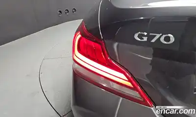 Genesis G70 2018 2.0 автомат (гидро), миниатюра 9