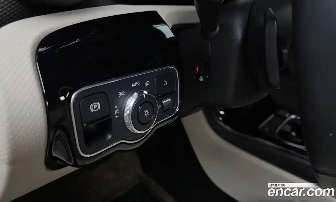 Mercedes-Benz A-Class 2021 2.0 гидро, фото 24