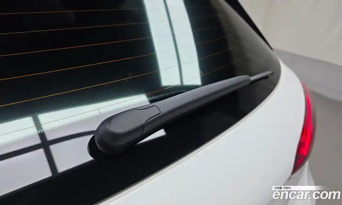 Mercedes-Benz A-Class 2021 2.0 гидро, фото 30