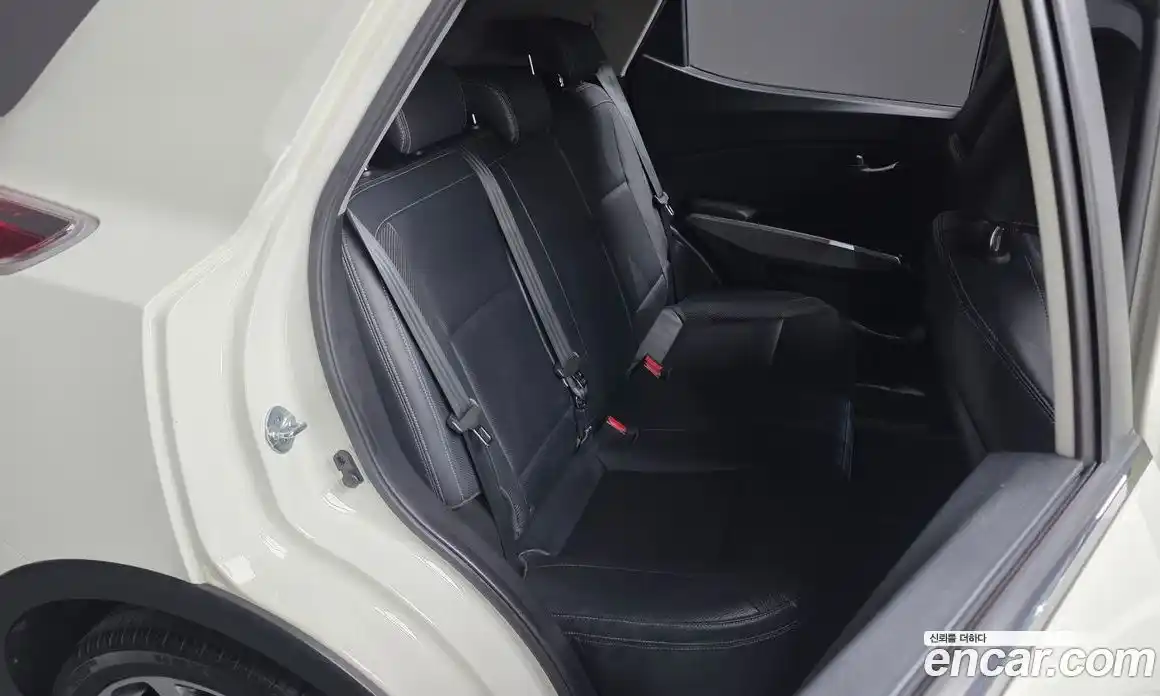 SsangYong TIBOLI 2015 1.6 автомат (гидро), фото 16