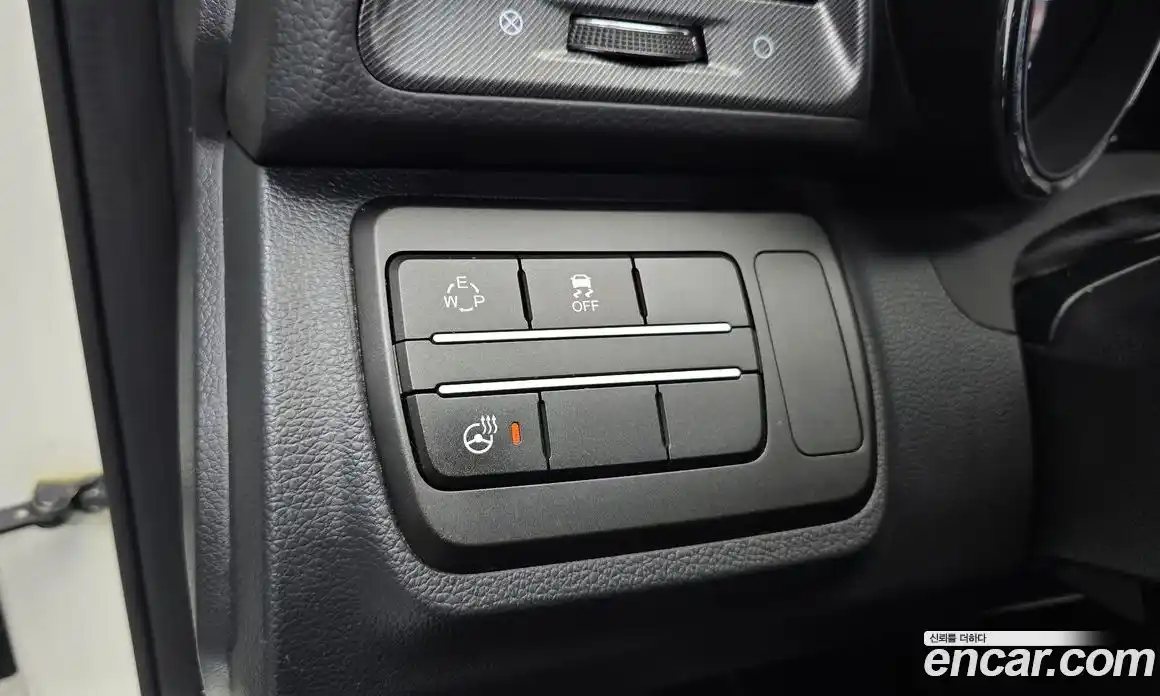 SsangYong TIBOLI 2017 1.6 автомат (гидро), фото 13
