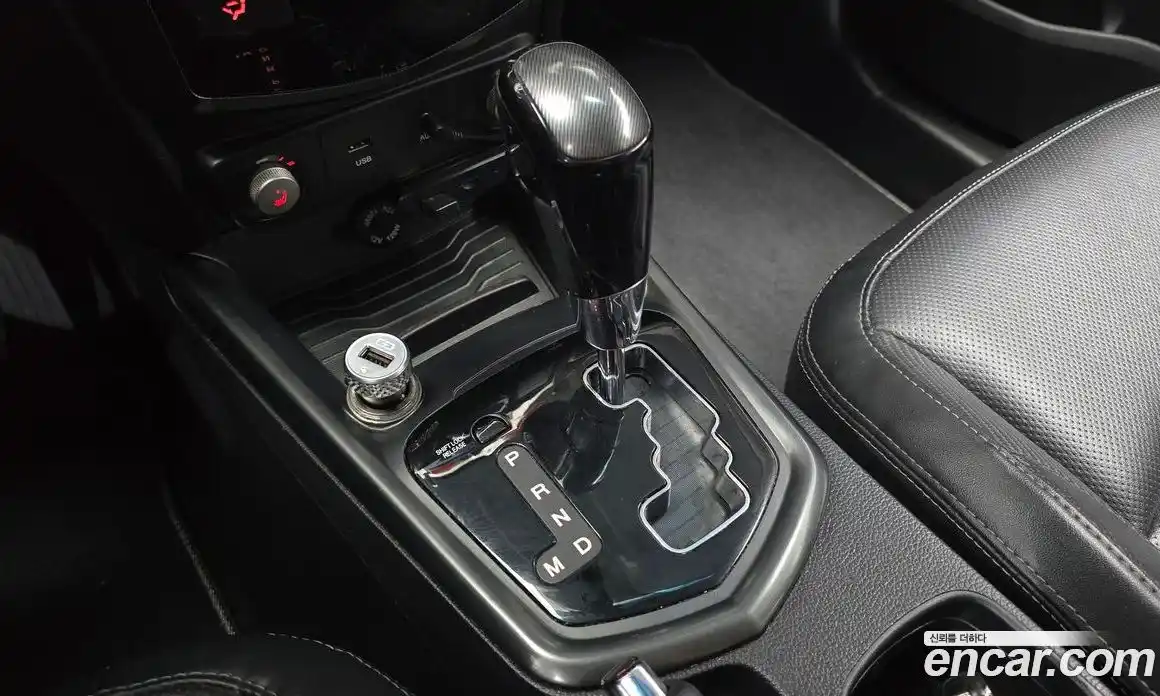 SsangYong TIBOLI 2017 1.6 автомат (гидро), фото 9