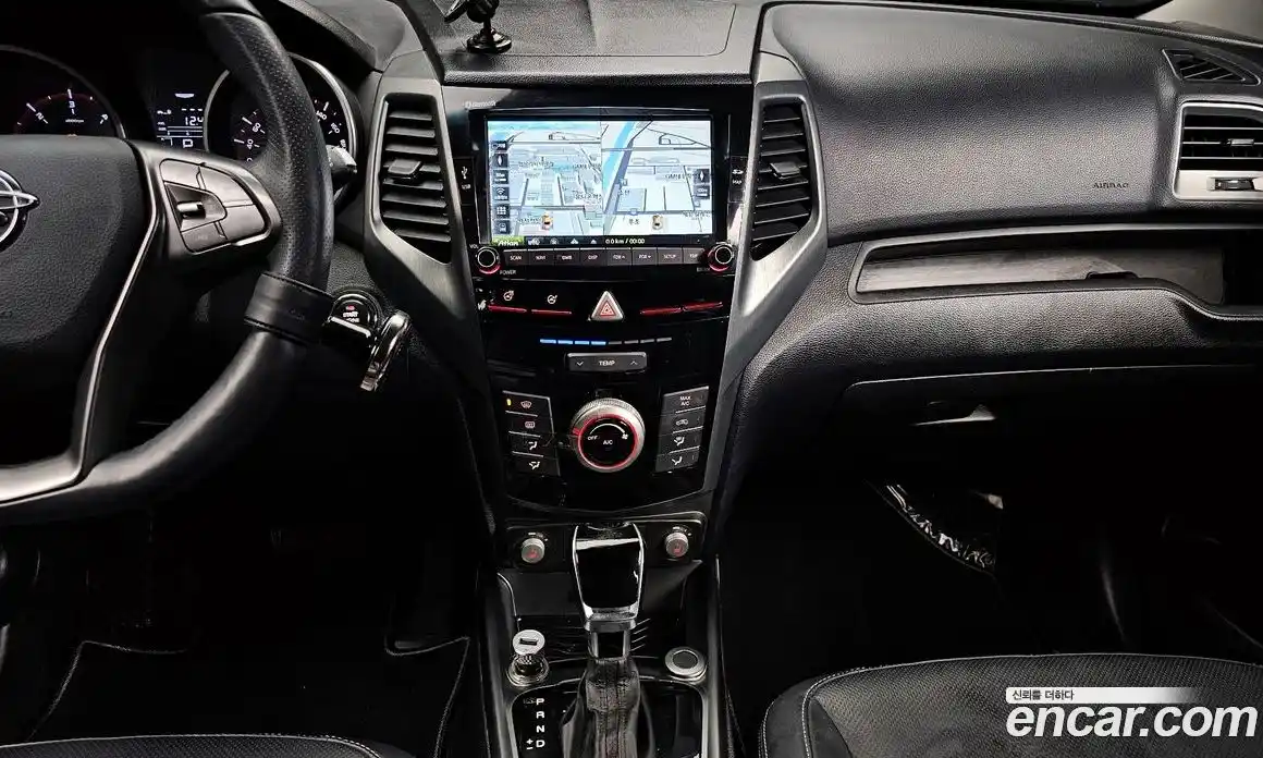 SsangYong TIBOLI 2019 1.6 автомат (гидро), фото 13