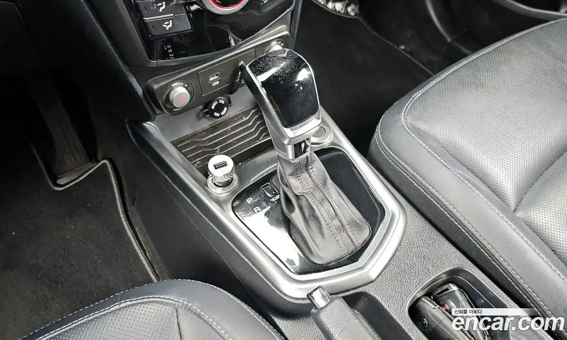SsangYong TIBOLI 2019 1.6 автомат (гидро), фото 9