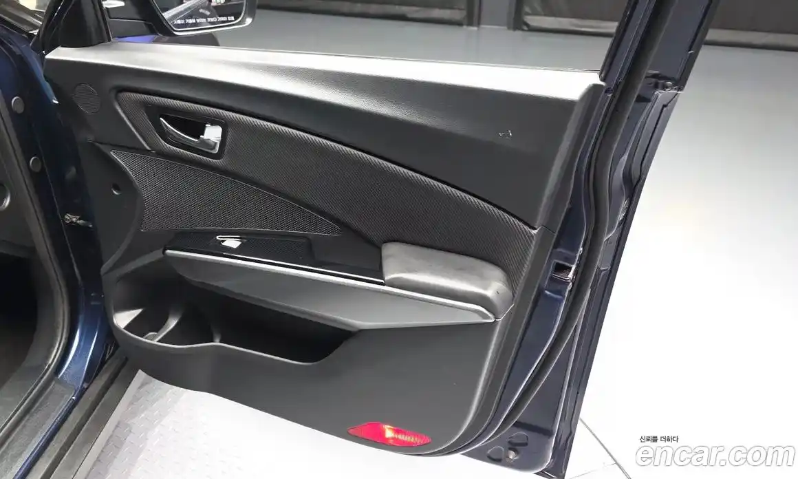 SsangYong TIBOLI 2018 1.6 автомат (гидро), фото 14