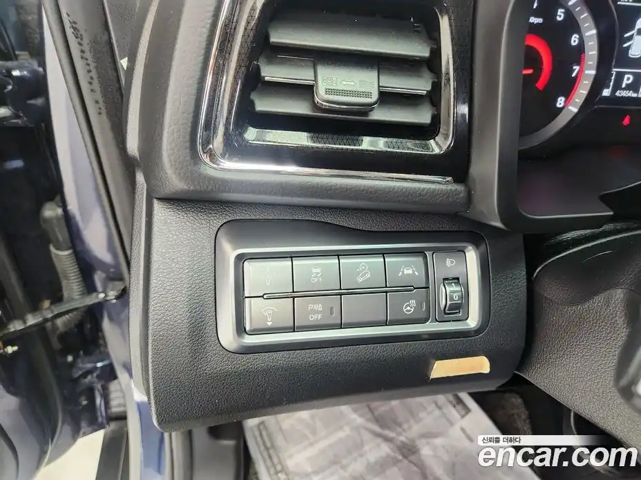 SsangYong TIBOLI 2022 1.5 автомат (гидро), фото 13