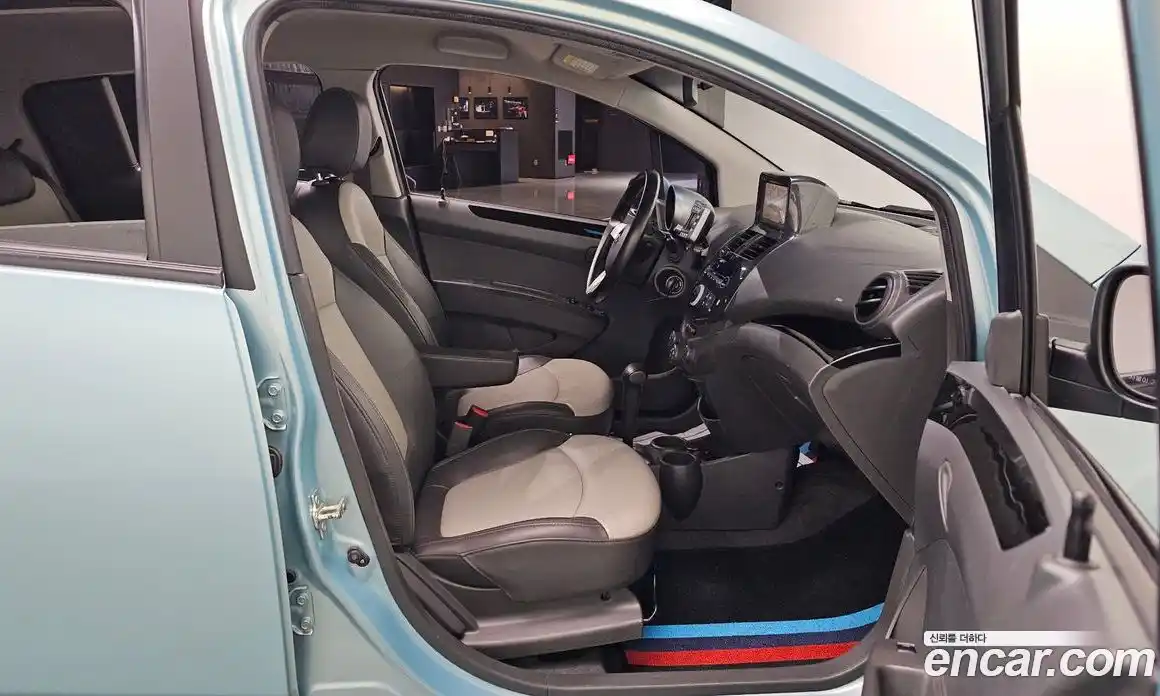 Chevrolet Matiz 2010 1.0 автомат (гидро), фото 12