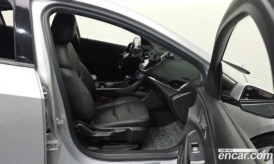 Chevrolet Volt 2018 1.5 автомат (гидро), фото 17