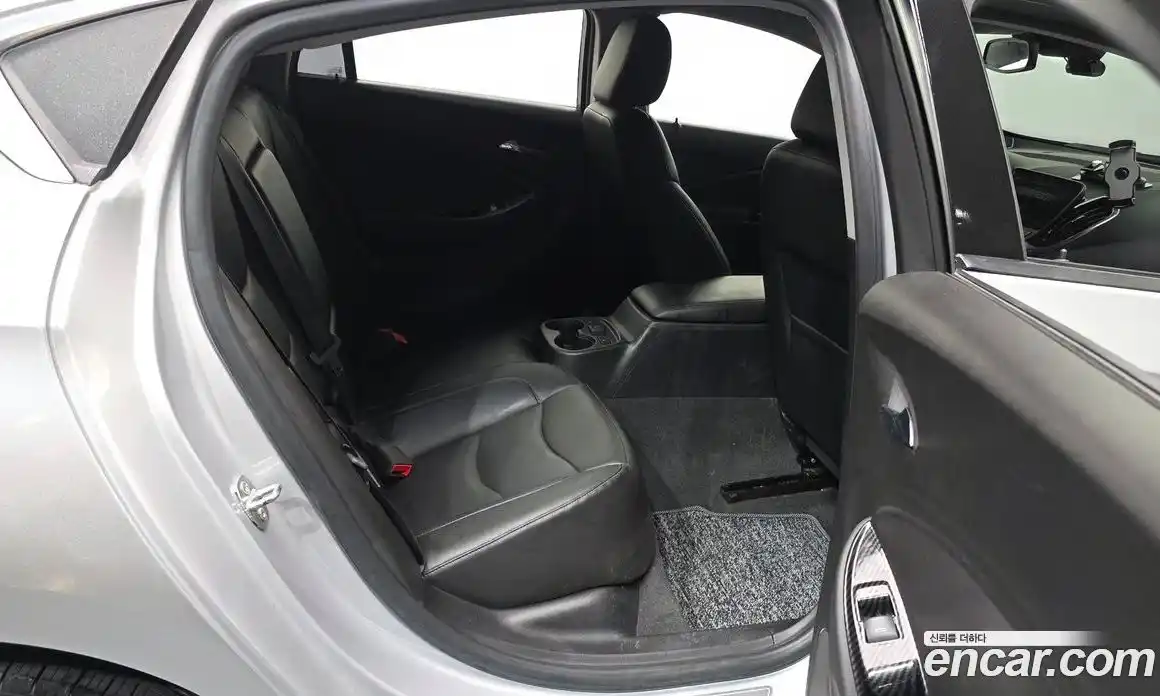 Chevrolet Volt 2018 1.5 автомат (гидро), фото 18