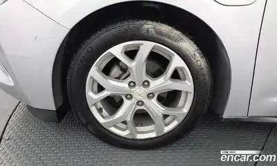 Chevrolet Volt 2018 1.5 автомат (гидро), миниатюра 5