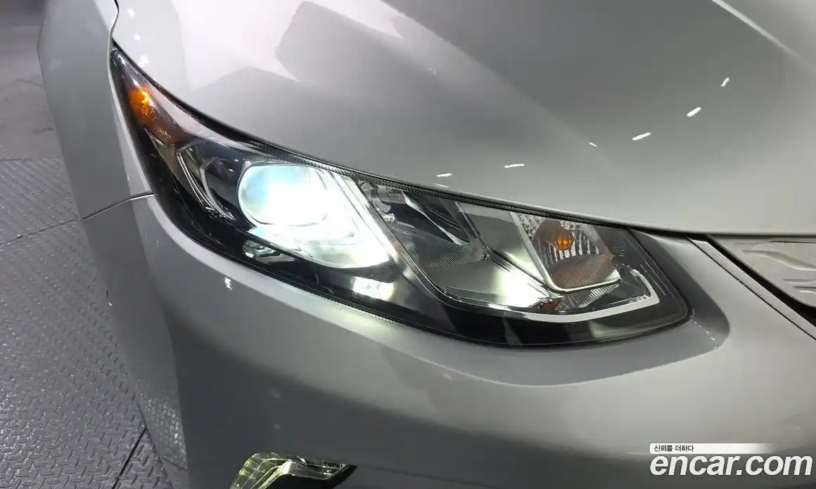 Chevrolet Volt 2018 1.5 автомат (гидро), фото 8