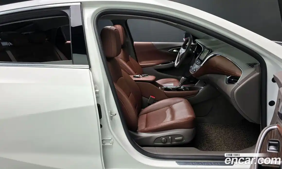 Chevrolet Malibu 2016 2.0 автомат (гидро), фото 16