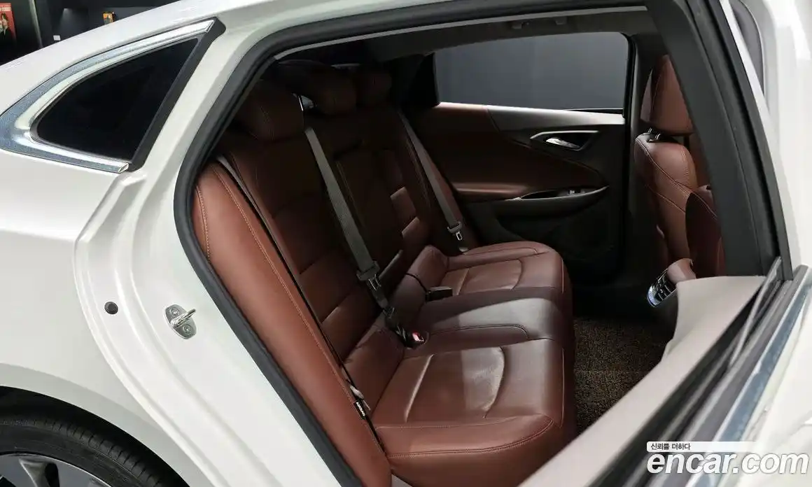 Chevrolet Malibu 2016 2.0 автомат (гидро), фото 17