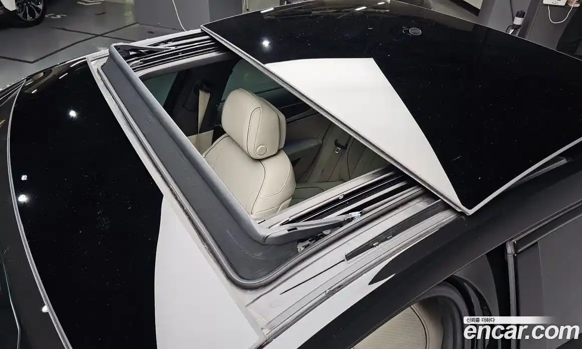 Audi A6 2025 2.0 автомат (гидро), фото 34