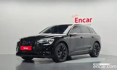 Audi e-tron, 2020, 66 997 км