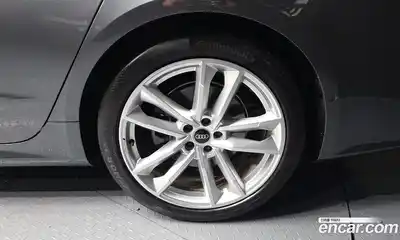Audi A7 2022 3.0 автомат (гидро), миниатюра 7