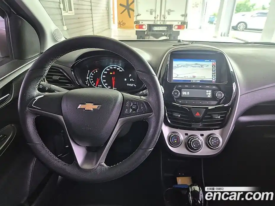Chevrolet Spark 2018 1.0 автомат (гидро), фото 13