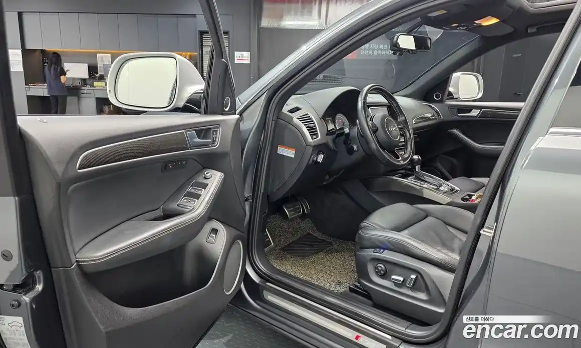 Audi SQ5 2015 3.0 автомат (гидро), фото 12