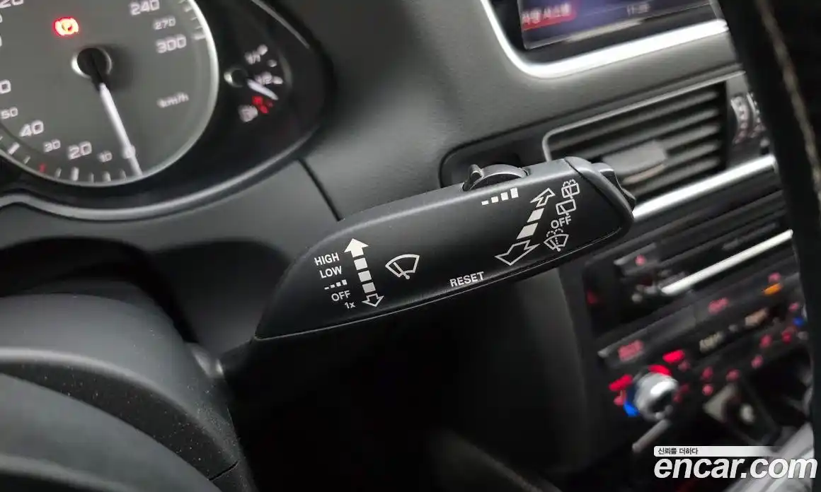 Audi SQ5 2015 3.0 автомат (гидро), фото 25