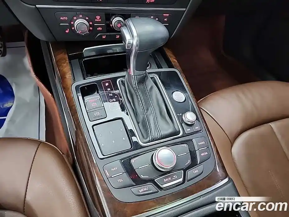 Audi A6 2013 2.0 автомат (гидро), фото 9