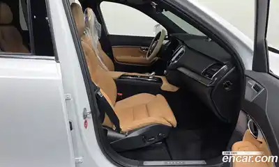 Volvo XC90 2022 2.0 автомат (гидро), миниатюра 11