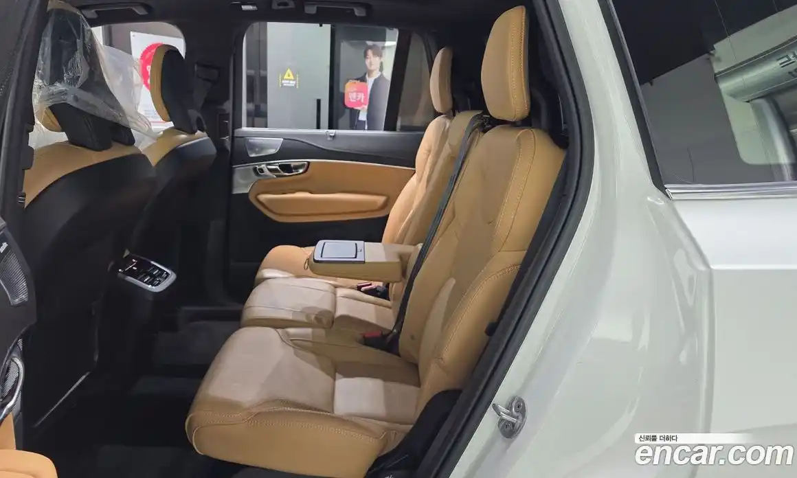 Volvo XC90 2022 2.0 автомат (гидро), фото 12