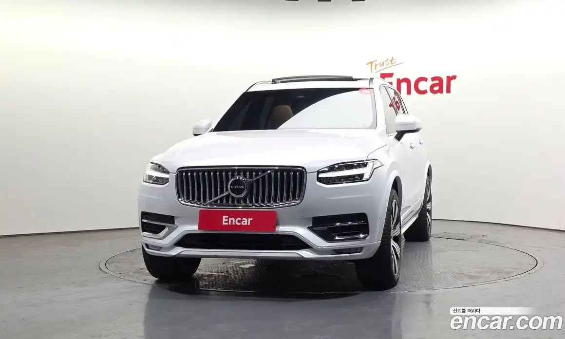 Volvo XC90 2022 2.0 автомат (гидро), фото 3