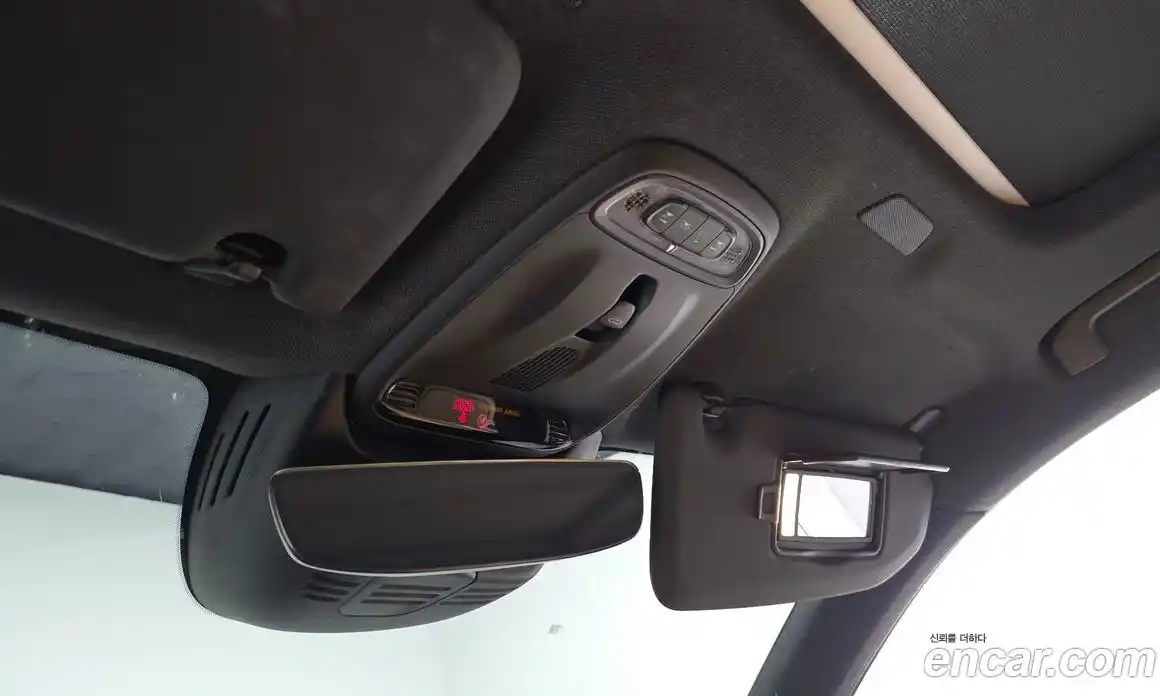Volvo XC40 2021 2.0 автомат (гидро), фото 24