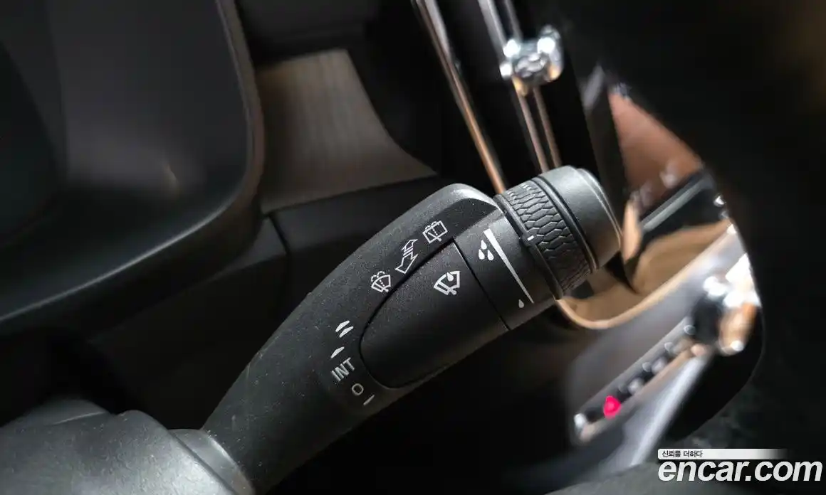 Volvo XC40 2021 2.0 автомат (гидро), фото 30