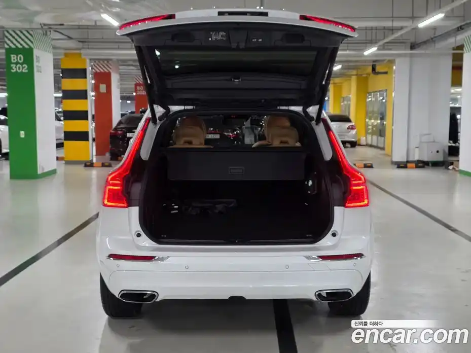 Volvo XC60 2020 2.0 автомат (гидро), фото 18