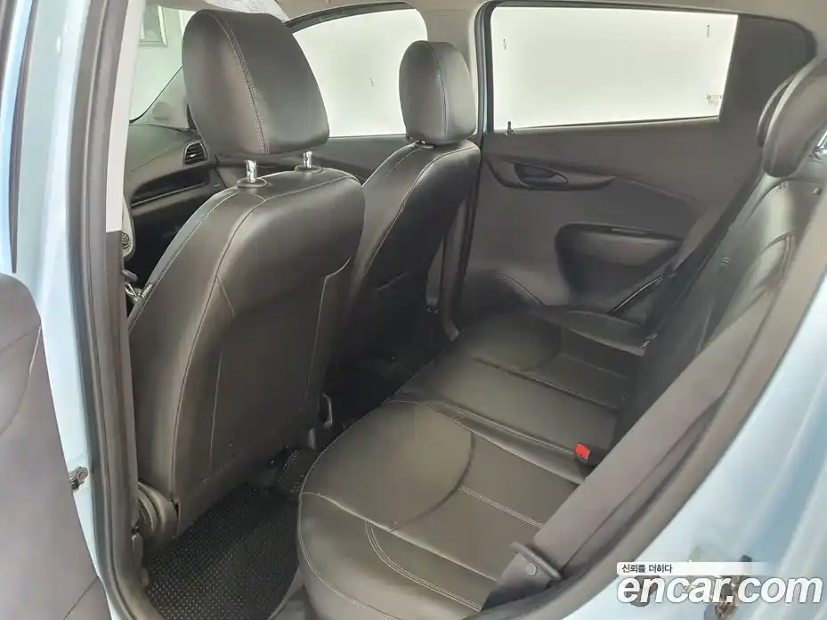 Chevrolet Spark 2015 1.0 автомат (гидро), фото 8