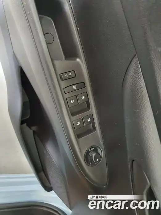 Chevrolet Spark 2015 1.0 автомат (гидро), фото 9