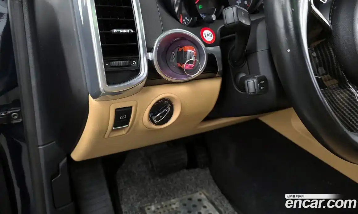 Porsche Cayenne 2015 3.0 автомат (гидро), фото 17