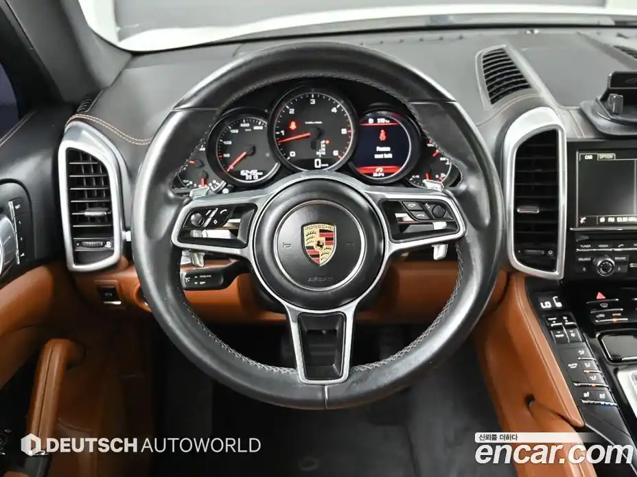 Porsche Cayenne 2016 3.0 автомат (гидро), фото 13