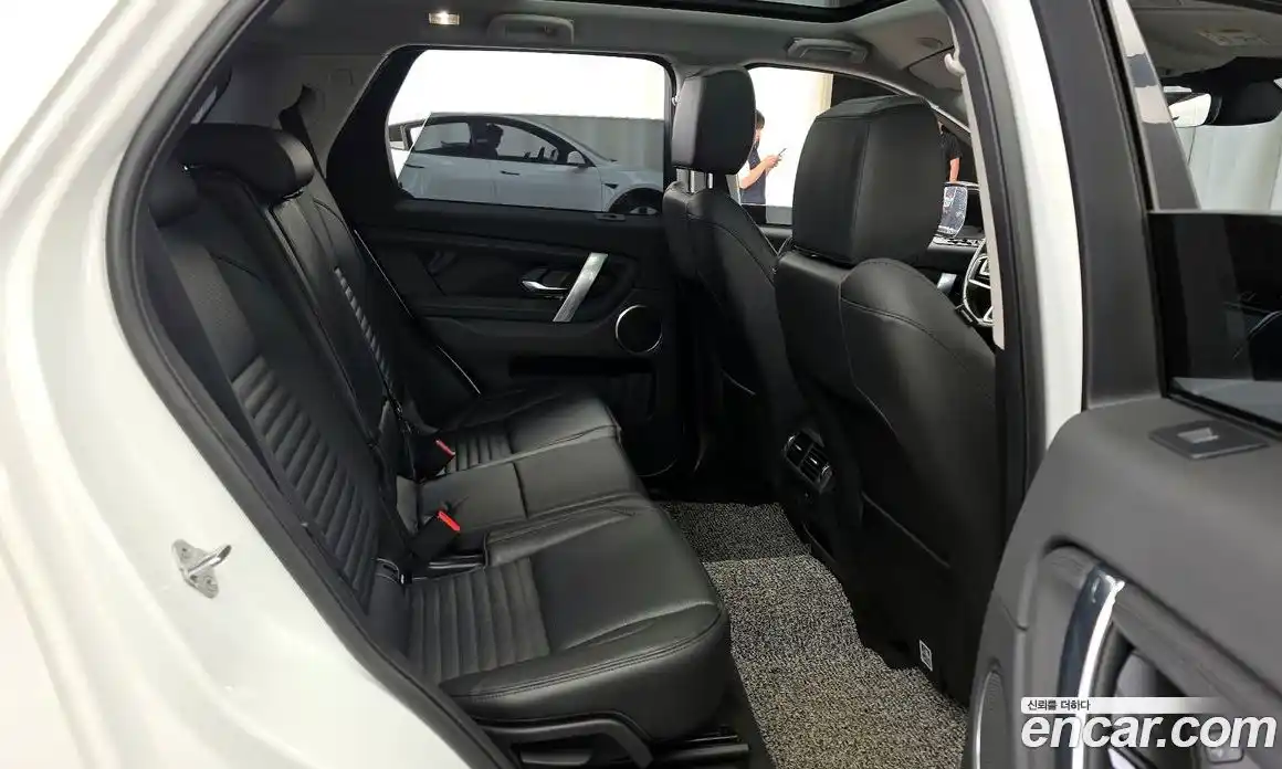 Land Rover Discovery Sport 2021 2.0 автомат (гидро), фото 12