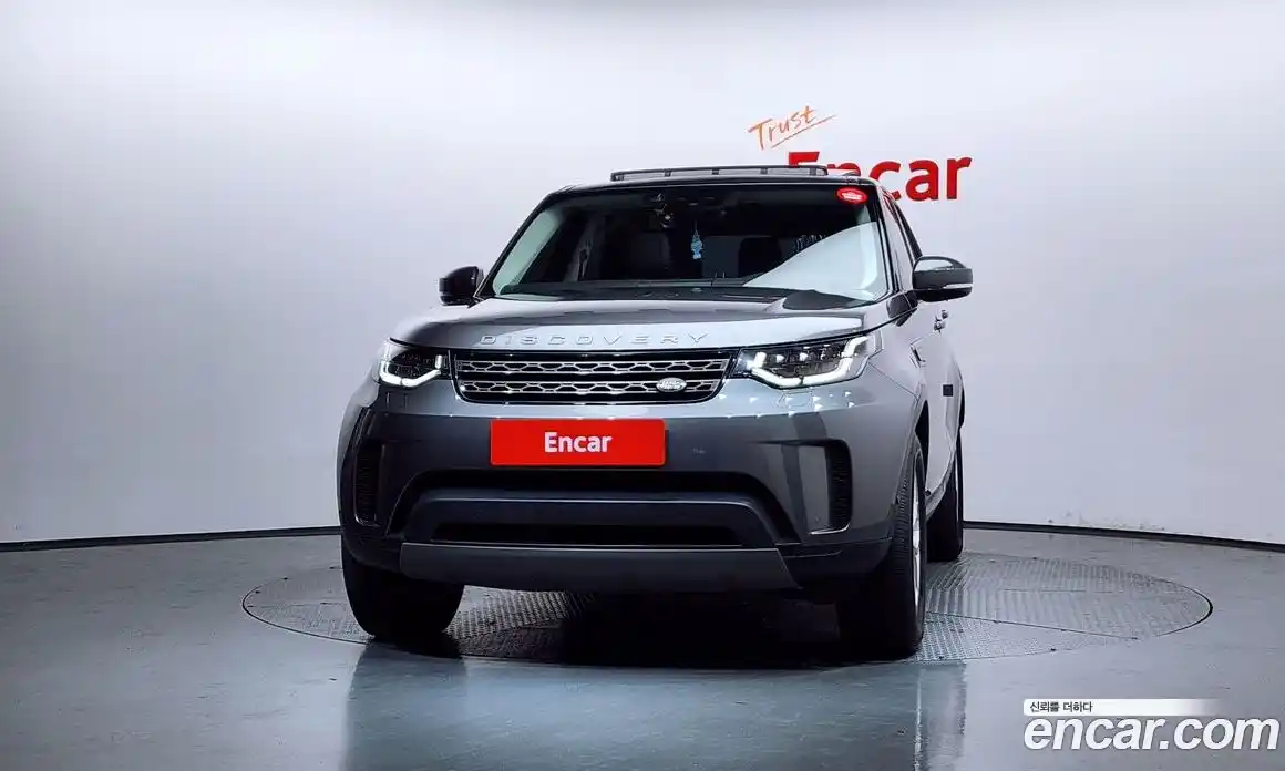 Land Rover Discovery 2019 2.0 автомат (гидро), фото 3