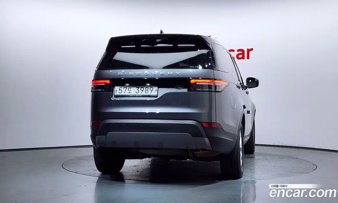 Land Rover Discovery 2019 2.0 автомат (гидро), фото 4