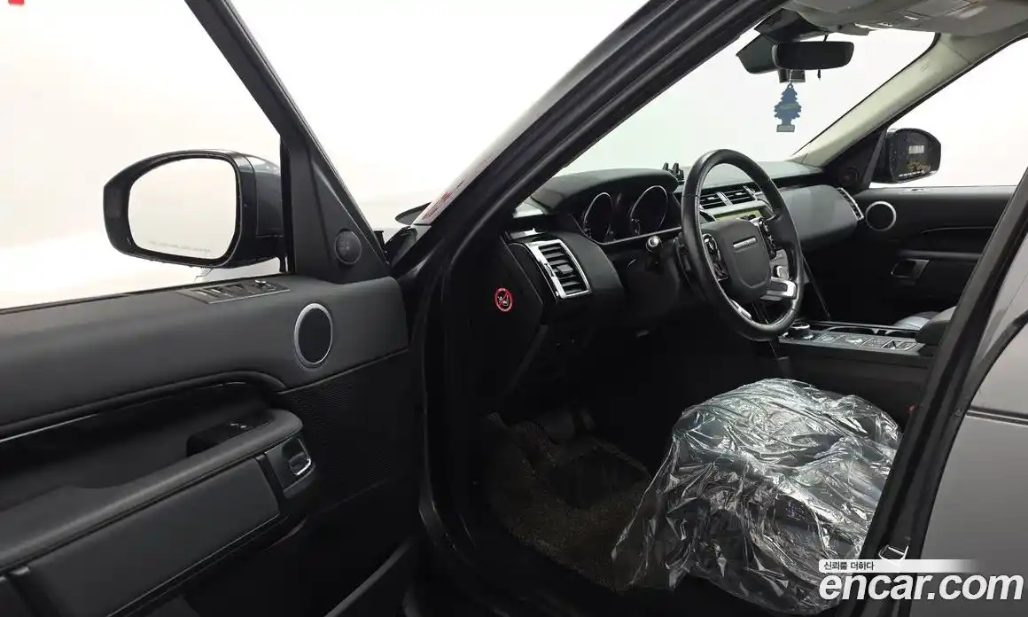 Land Rover Discovery 2019 2.0 автомат (гидро), фото 10