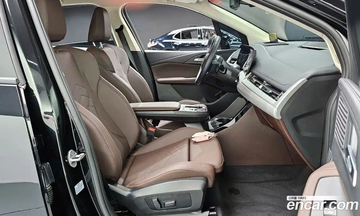 BMW 2 серия 2024 2.0 автомат (гидро), фото 18