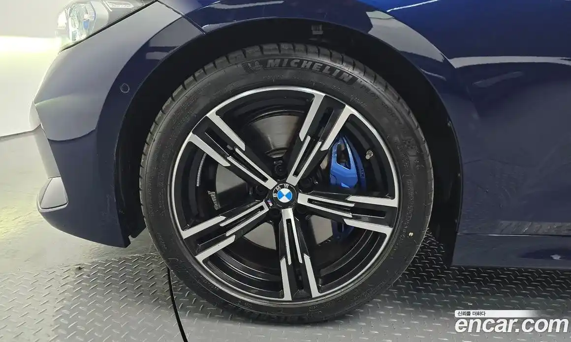 BMW 3 серия 2025 2.0 автомат (гидро), фото 4