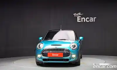 Mini Cooper Convertible 2017 2.0 автомат (гидро), миниатюра 3