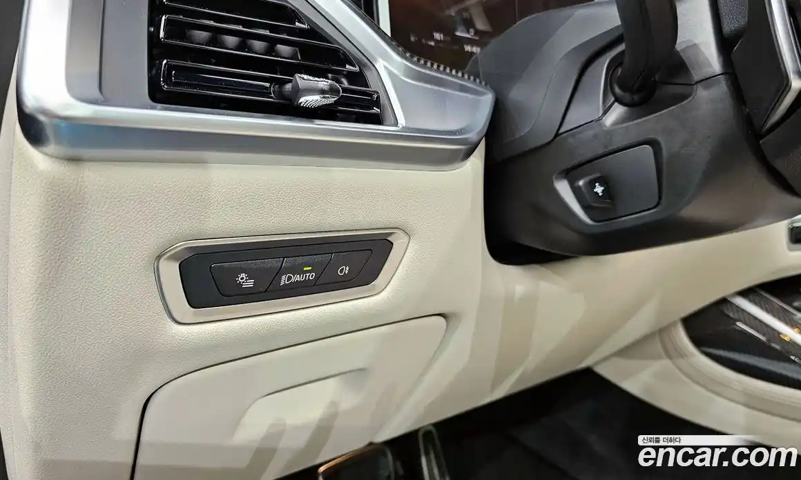 BMW X7 2025 4.4 автомат (гидро), фото 26