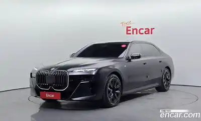 BMW 7 серия, 2024, 24 229 км