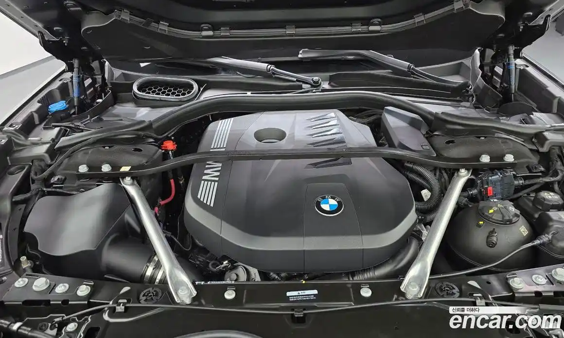 BMW 7 серия 2024 3.0 автомат (гидро), фото 6