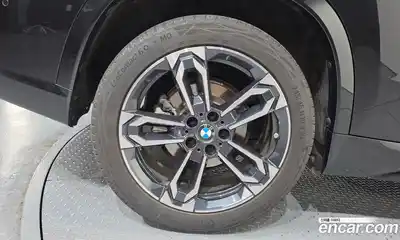 BMW X1 2023 2.0 автомат (гидро), миниатюра 5