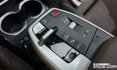 BMW X1 2023 2.0 автомат (гидро), миниатюра 9