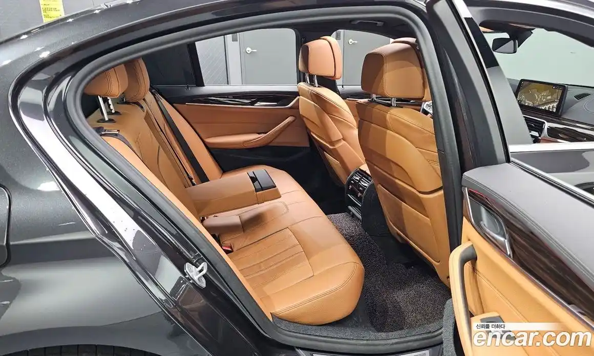 BMW 5 серия 2021 2.0 автомат (гидро), фото 18