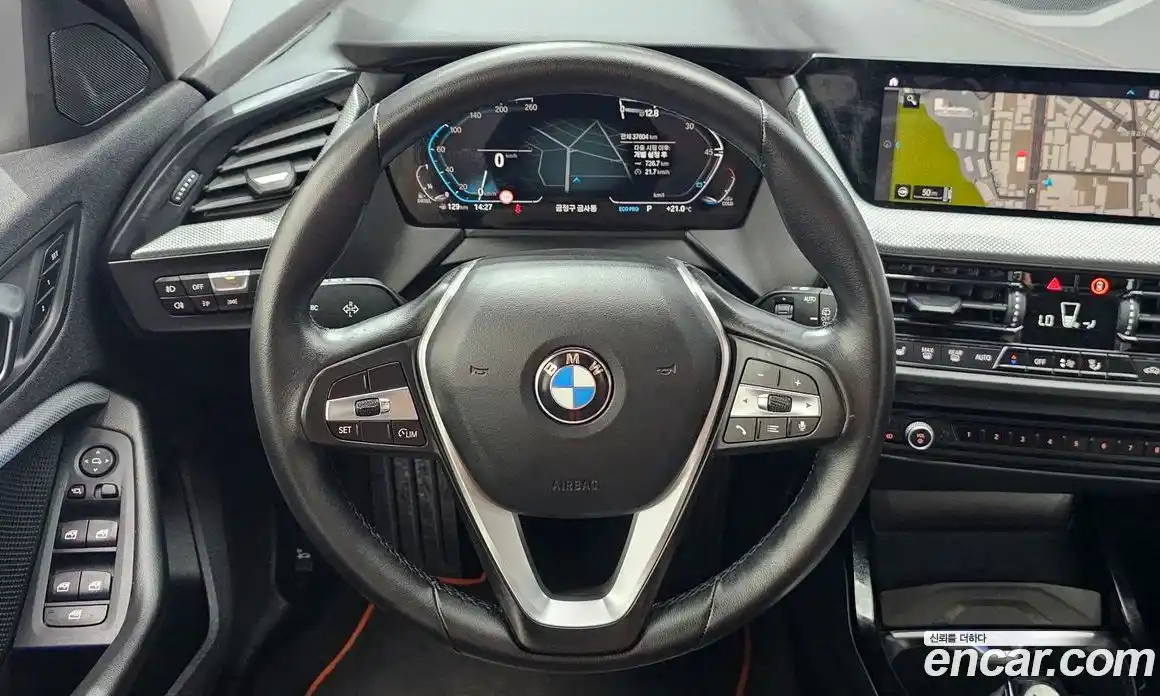 BMW 1 серия 2021 2.0 автомат (гидро), фото 18